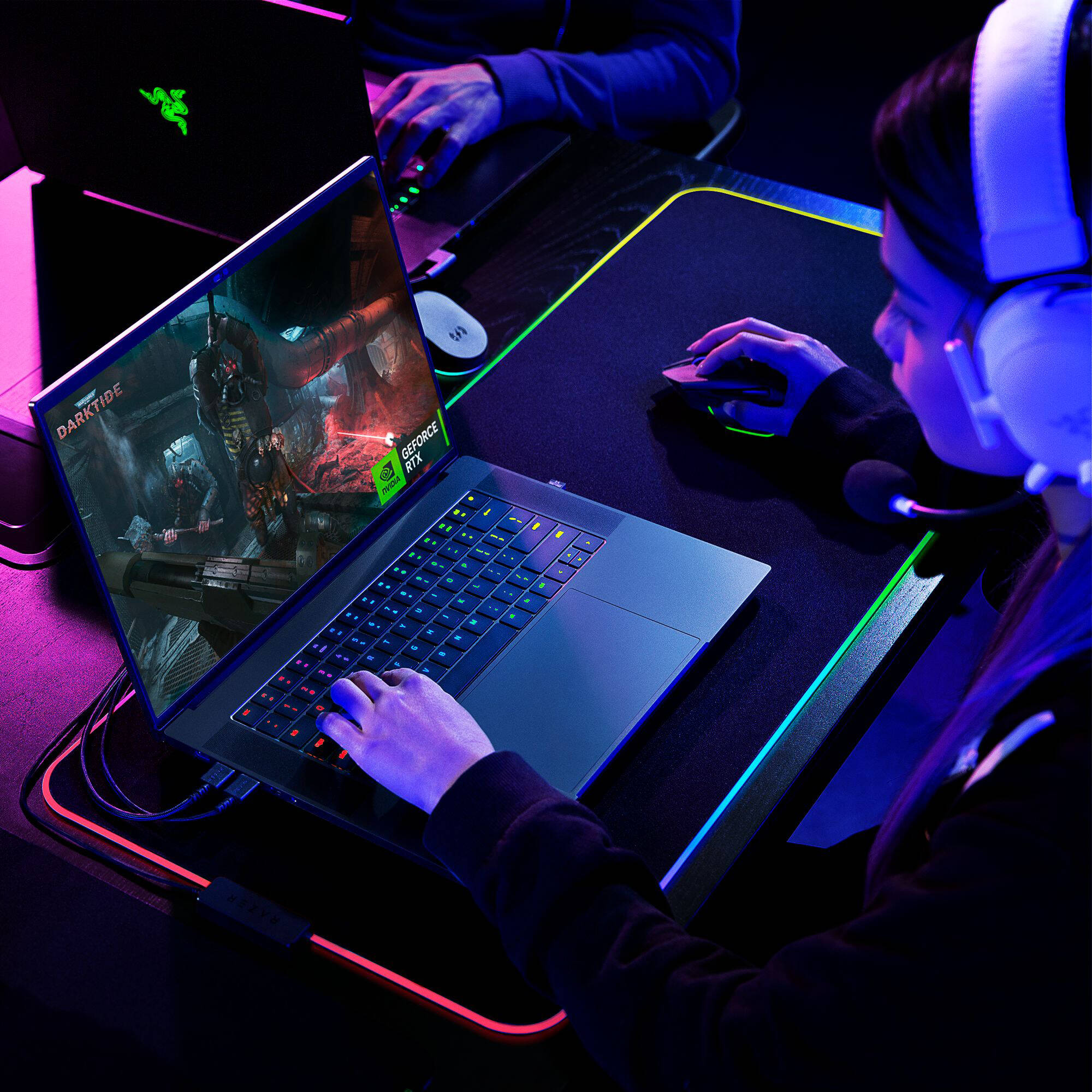 Razer Blade 16 2024 (3)