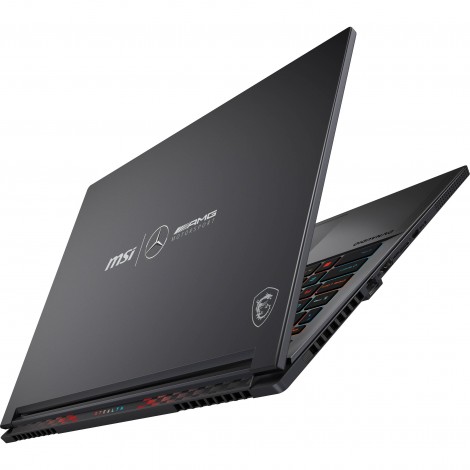 MSI Stealth 16 MercedesAMG (13)