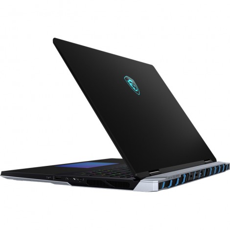 MSI Titan 18 (4)